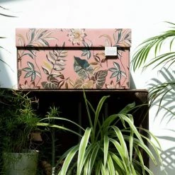 Dutch Design Brand Boîtes Boite De Rangement Floral Garden 39,5x32x21cm Carton Rose 12 Dutch Design Brand Boîtes Boite De Rangement Floral Garden 39,5x32x21cm Carton Rose -Accessoires de cheminée Soldes boite de rangement floral garden 39 5x32x21cm carton rose 4