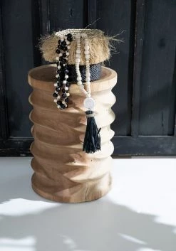 Bazar Bizar Paniers Et Corbeilles Paniers En Bambou Et Raphia Naturel Noir Lot De 3 -Accessoires de cheminée Soldes paniers en bambou et raphia naturel noir lot de 3 3