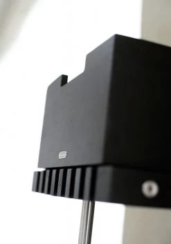 Skagerak Boîtes Petite Boîte En Chêne Noir 30x26 -Accessoires de cheminée Soldes petite boite en chene noir 30x26 3